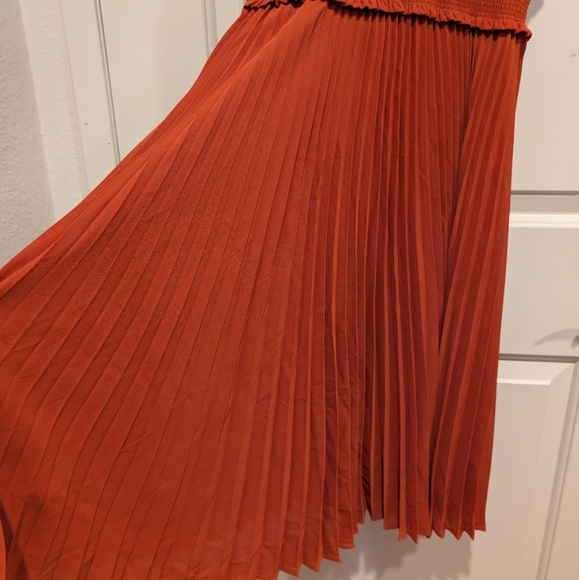 NANETTE LEPORE Pleated Midi Dress, New w/ Tags, 10 - Picture 4 of 13